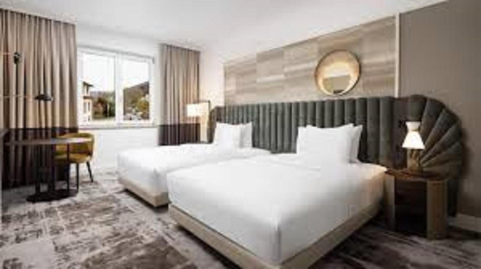 Jet Fox By Aero View Hotel, Delhi Airport