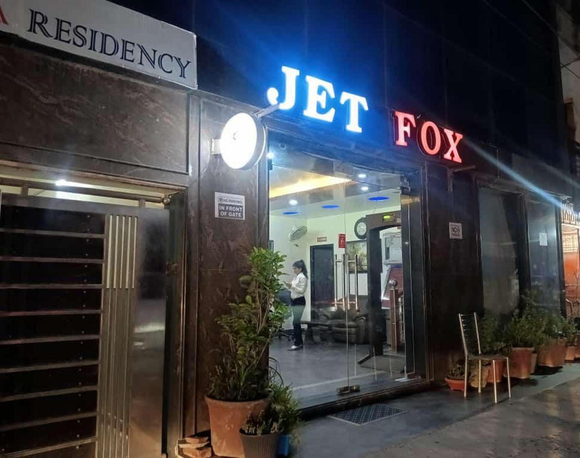 Jet Fox By Aero View Hotel, Delhi Airport Hotel